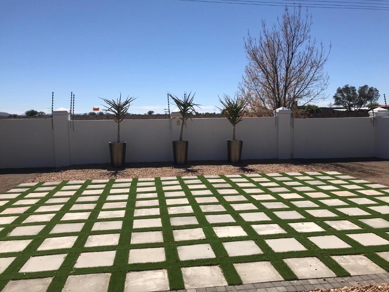 בופורט ווסט French Karoo Guesthouse מראה חיצוני תמונה